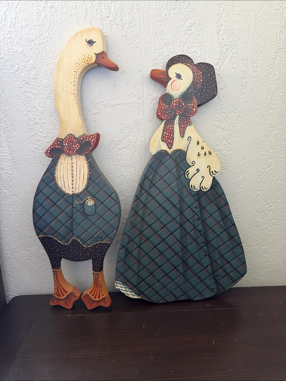 Signed Ellen Kluger 1986 Folk Art Wooden Duck /‎ Goose Wall Hanging Set
